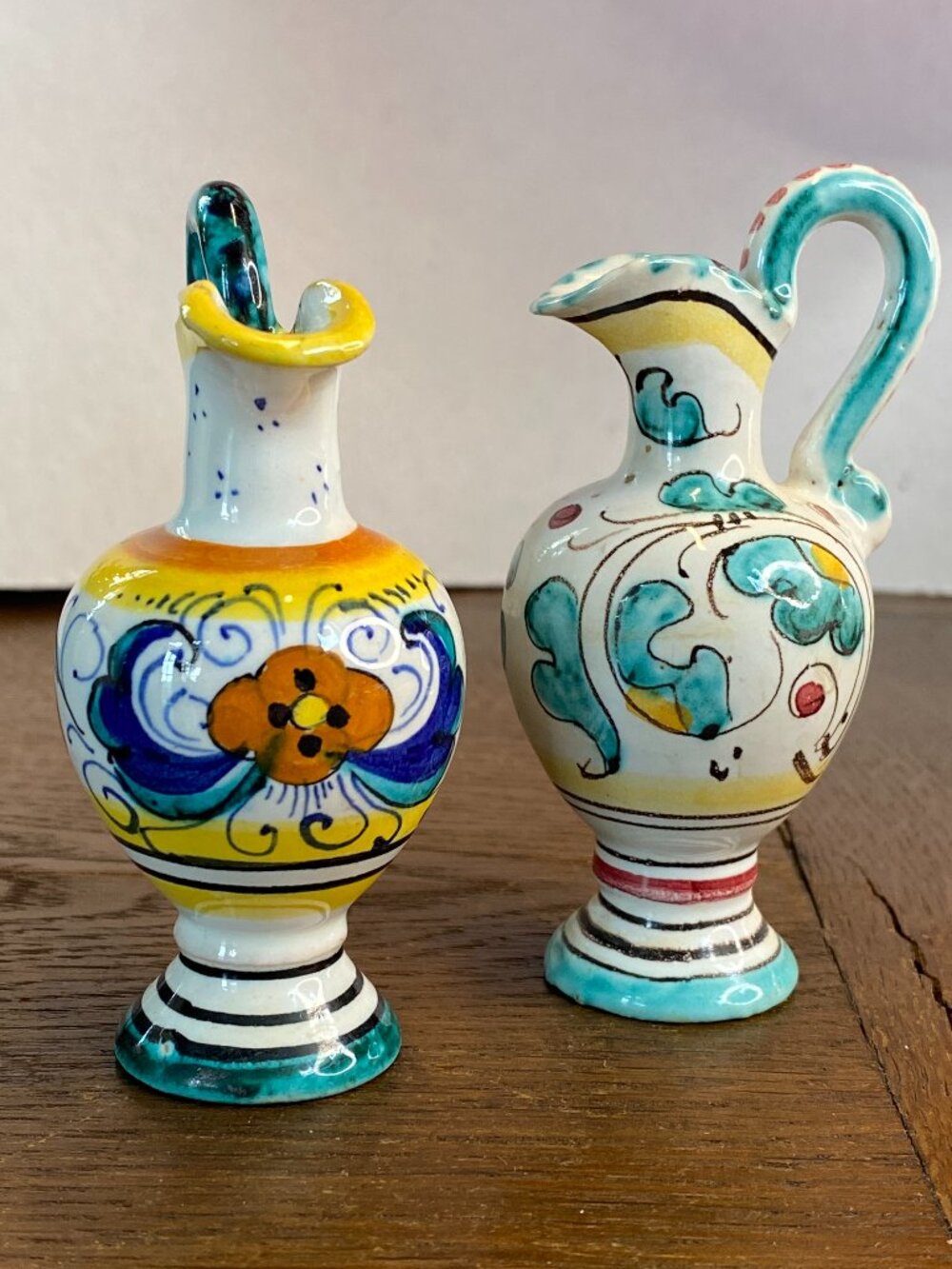 Vintage Italian Deruta Miniature Pitchers Set of 2 Ricco & Raffaellesco Deruta